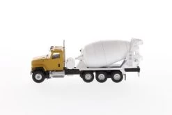 Diecast Masters 85512 HO Cat CT681 Concrete Mixer