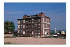 933-3069 Walthers Cornerstone HO Front Street Warehouse