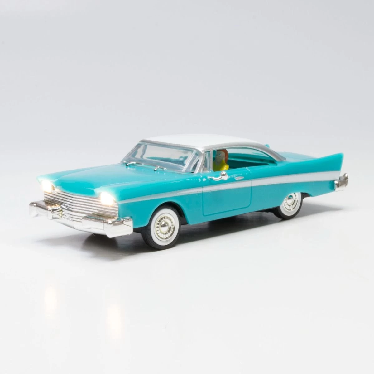 Woodland Scenics O Scale 785-5980 Fancy Fins - Just Plug(R) Lighted Vehicle, Turquoise, White 1 Woodland Scenics O Scale 785-5980 Fancy Fins - Just Plug(R) Lighted Vehicle, Turquoise, White