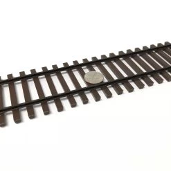 Micro Engineering 12-130, O Scale Code 125 Weathered Flex Track, 6 Pack